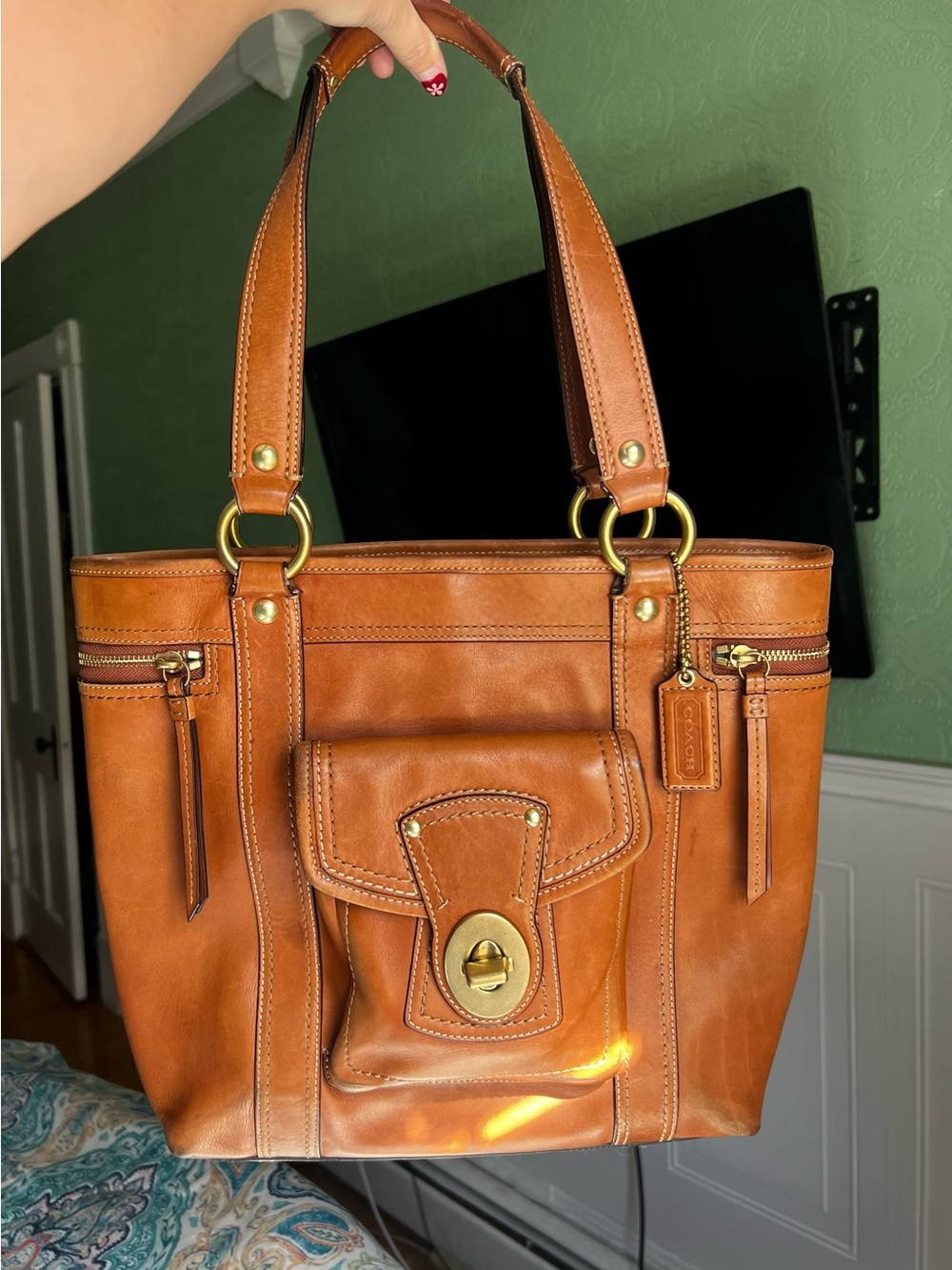 Coach Legacy Gigi Leather Shoulder Tote Bag - F1288